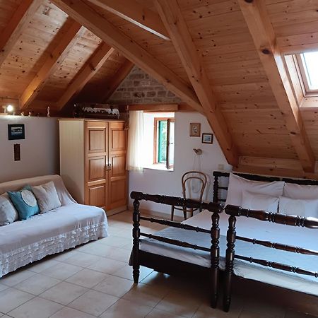Guest House Lucijo Vrboska Zimmer foto