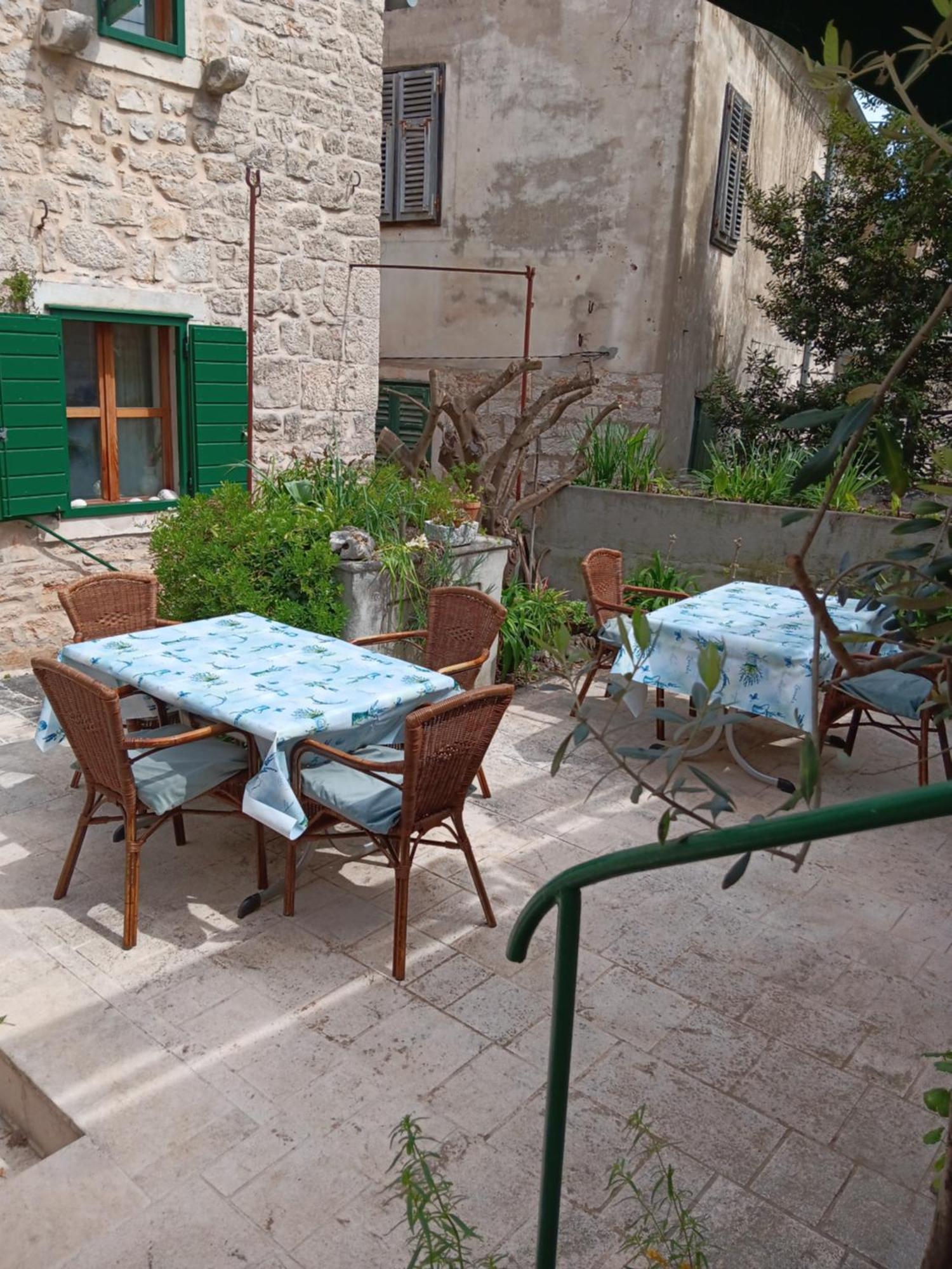 Guest House Lucijo Vrboska Zimmer foto